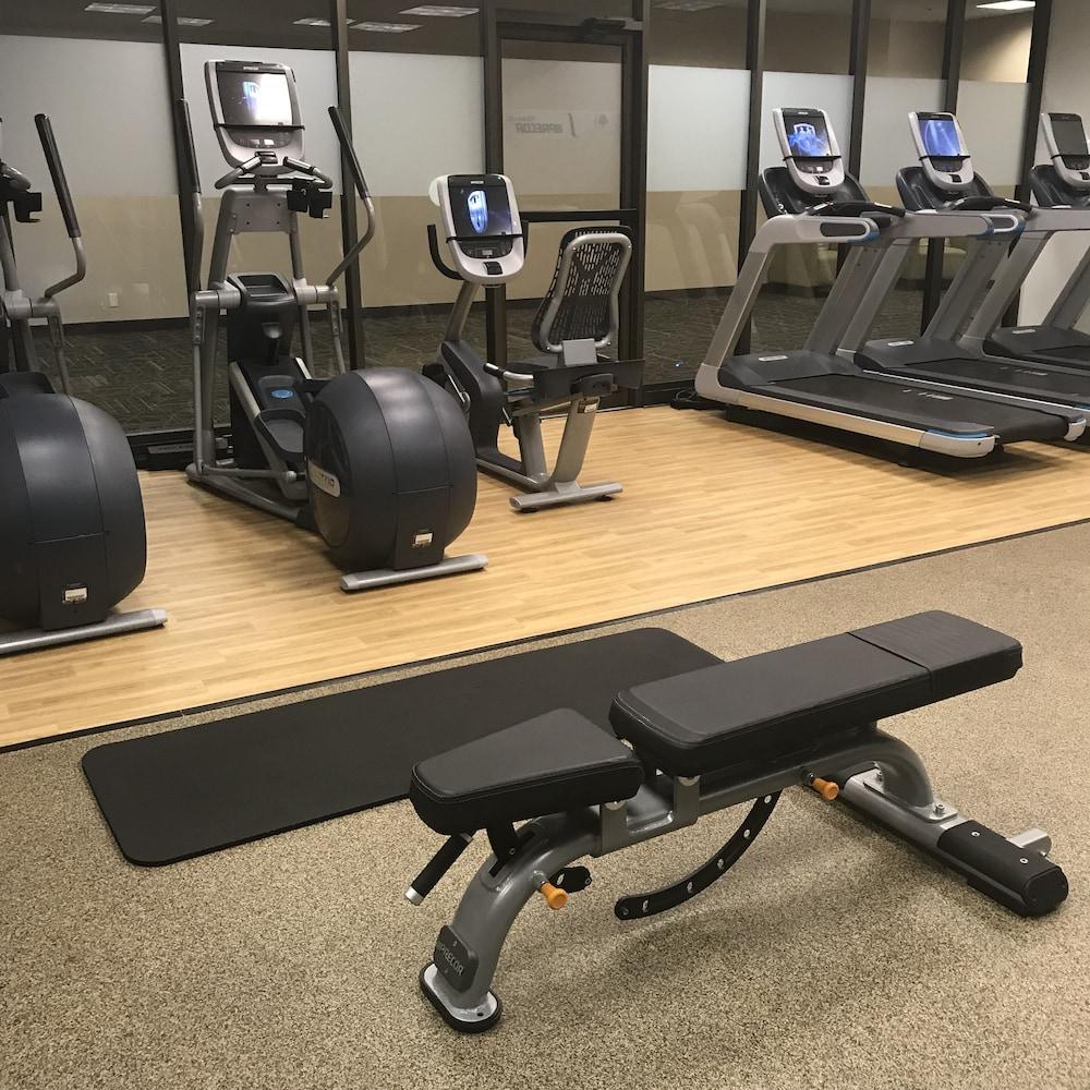 Doubletree By Hilton Hotel & Executive Meeting Center Omaha-Downtown Екстериор снимка